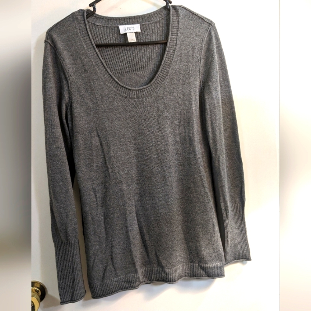 LOFT gray sweater